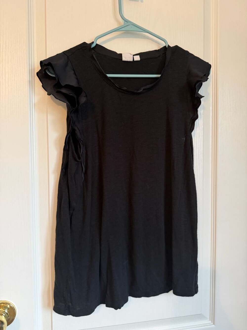 Gap Ruffle Sleeve Top Size M Black Knit Blouse